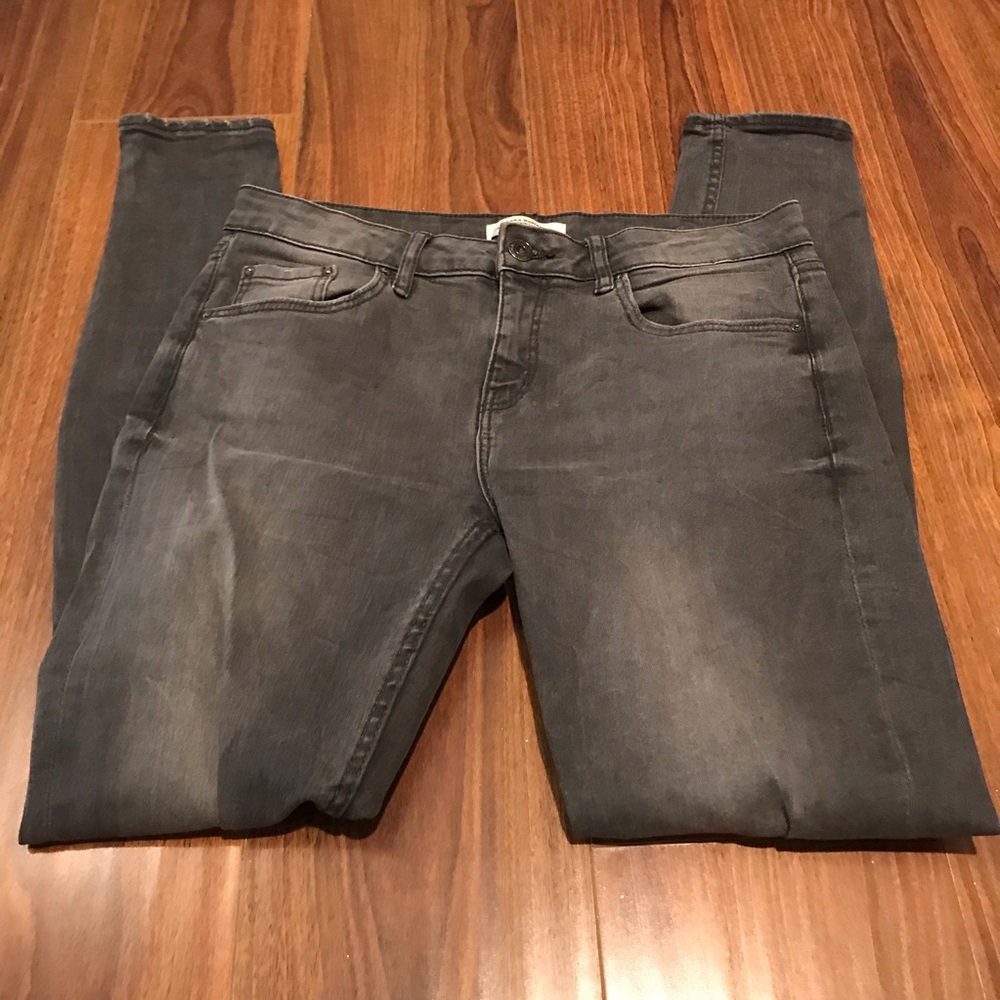 SALE - Zara Premium Denim Grey Skinny Jeans